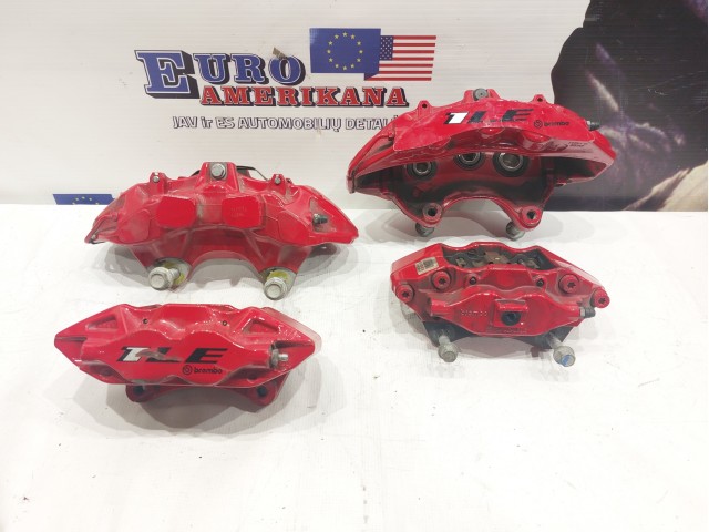 Front & Rear Brakes Kit (Takeoff)